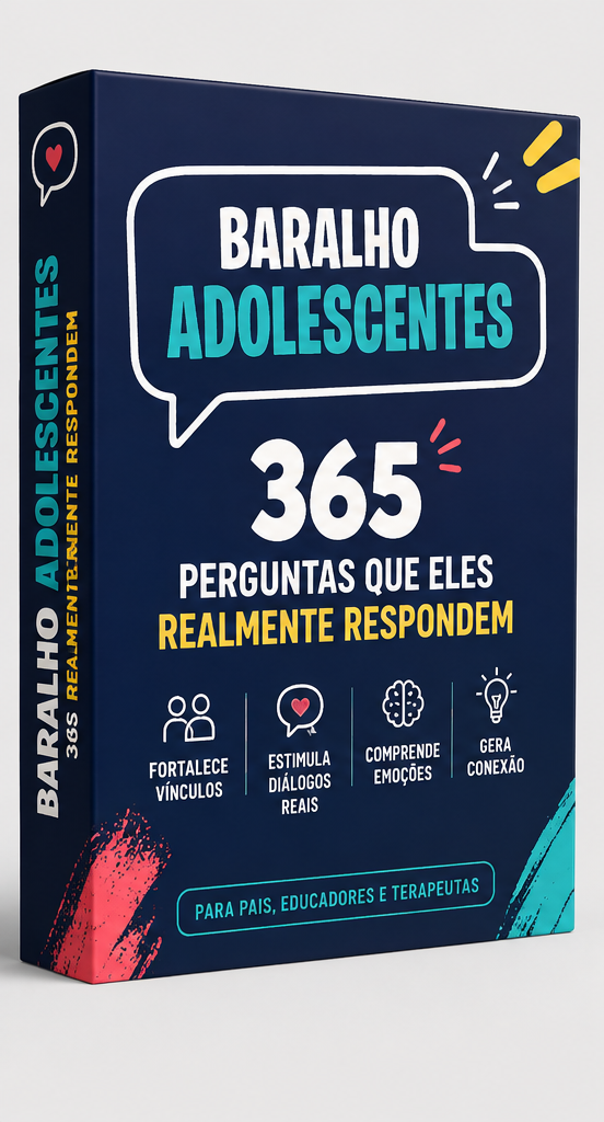 Caixa do baralho com várias cartas espalhadas